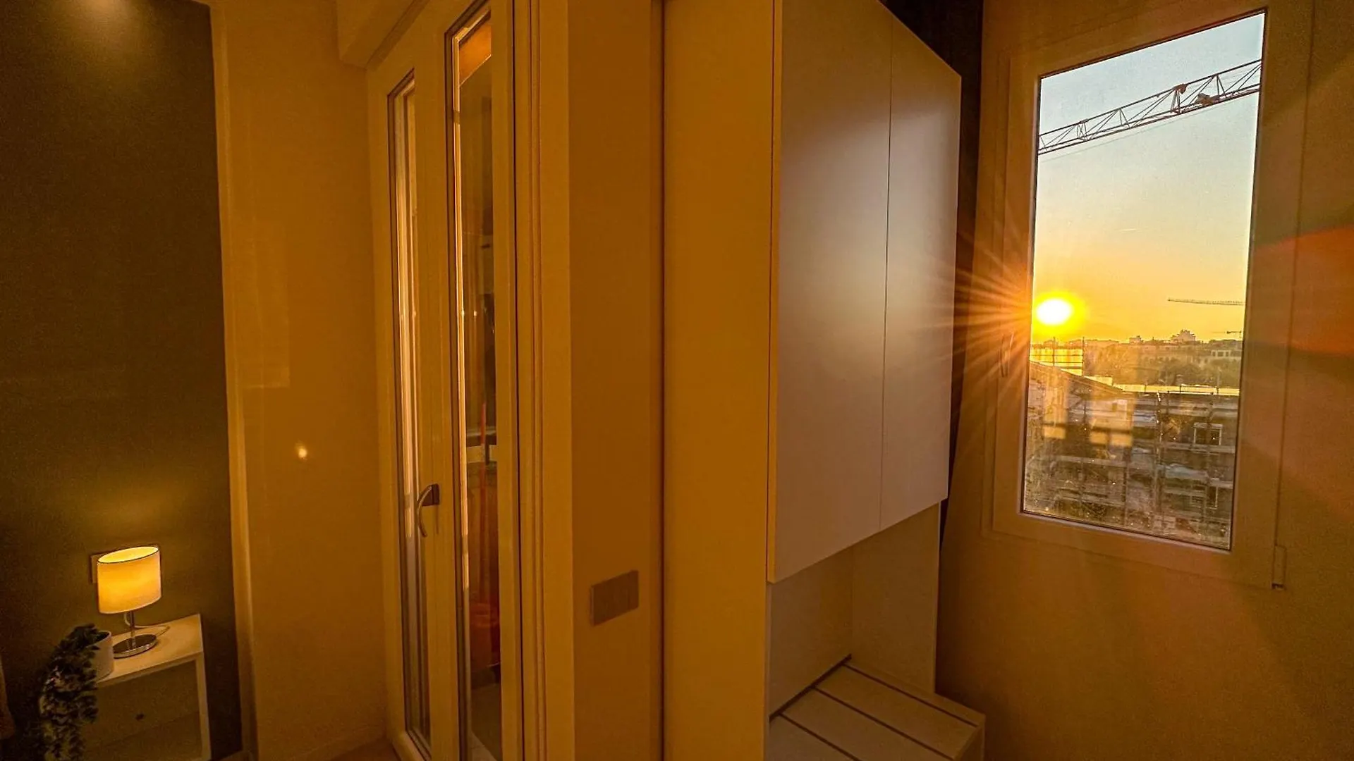 Apartment D'Adda 16 - Suite Luminosa - 3 Min Dal Naviglio Milan