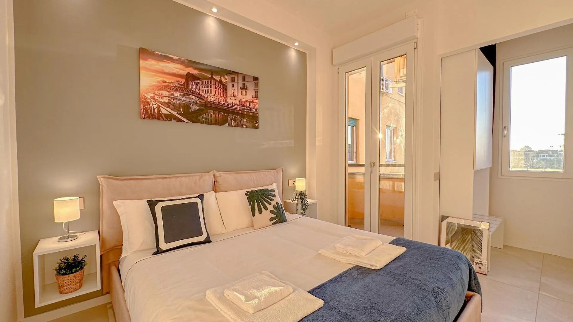 Apartment D'Adda 16 - Suite Luminosa - 3 Min Dal Naviglio Milan